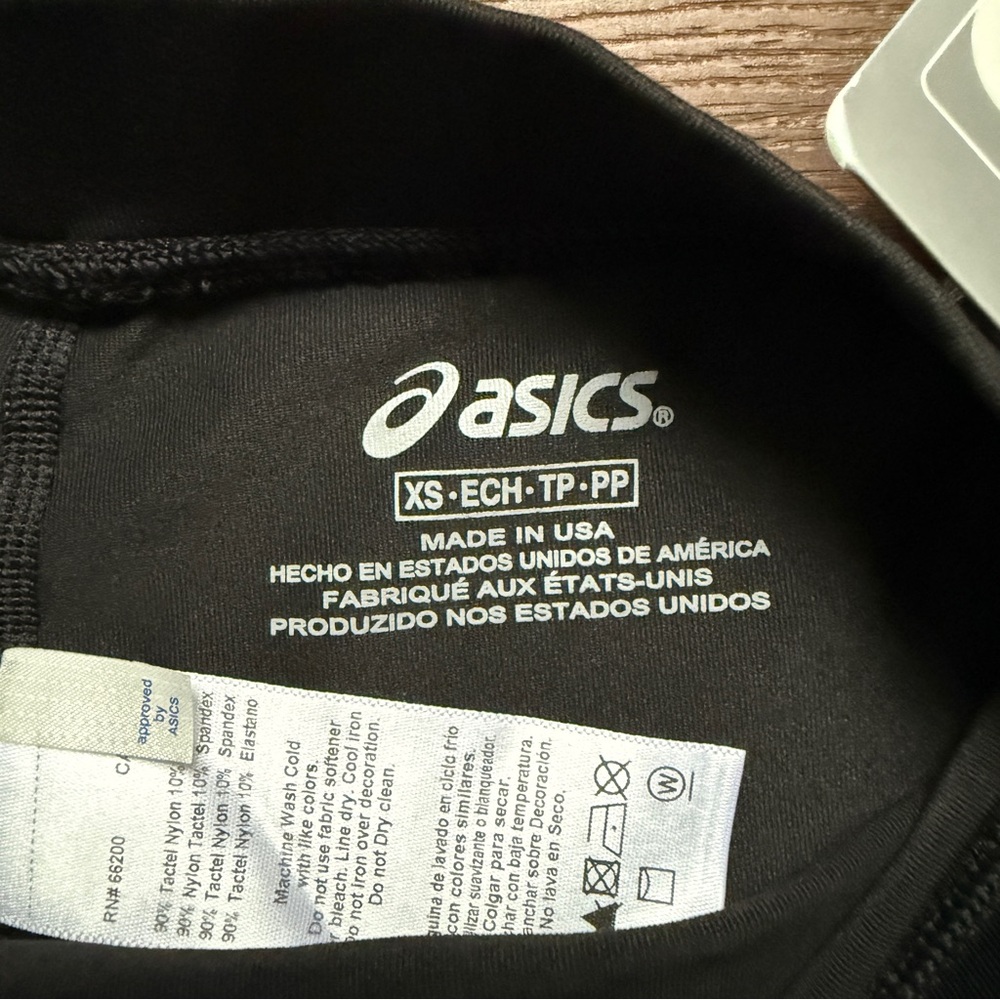 NWT Asics Black Athletic Spandex with White Logo - Picture 2 of 4